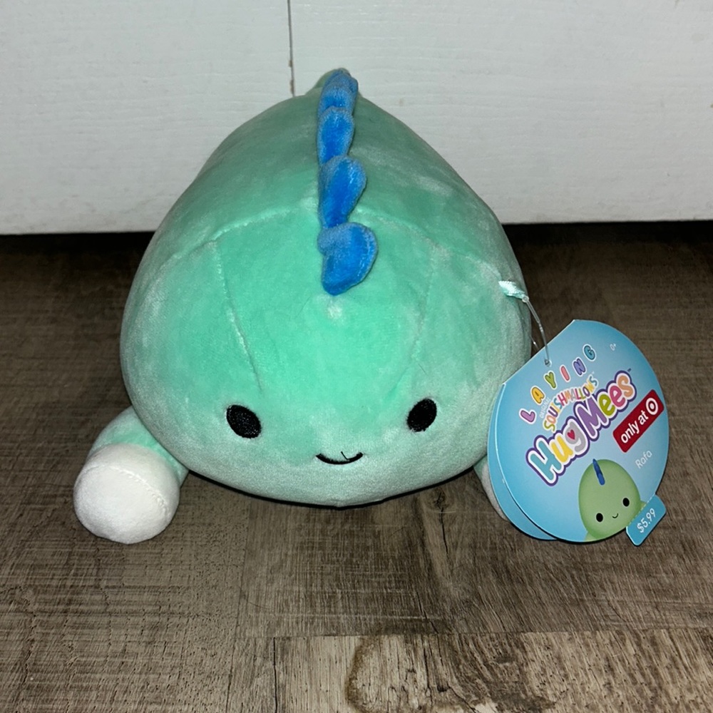 Rafa HugMee Squishmallow